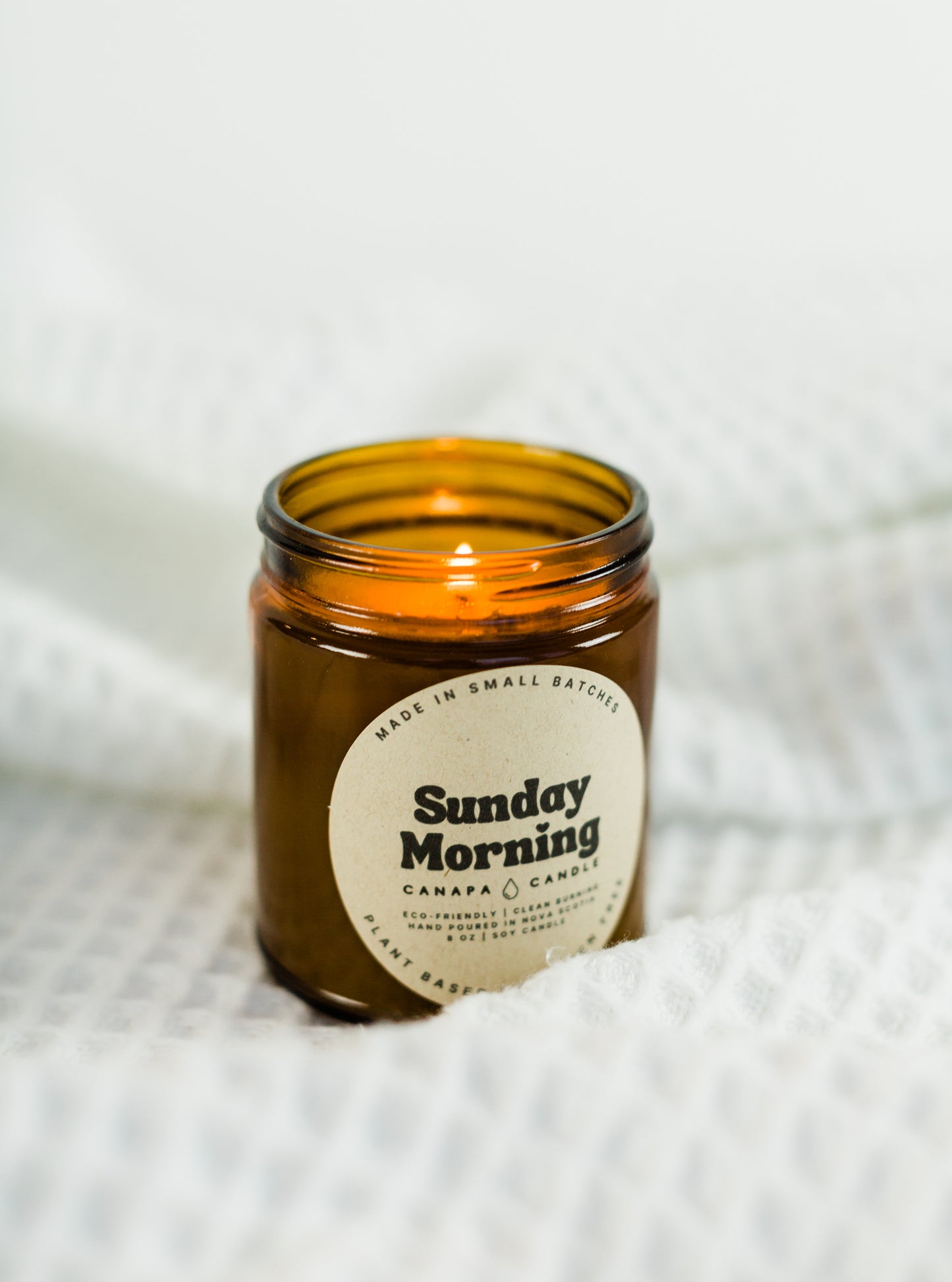 Sunday Morning Soy Wax Candle made in Canada by Canapa Candle in Louisbourg, Cape Breton Island, Nova Scotia - Vegan, Paraben and Phthalate free - Smells like: Baked Banana, Vanilla, Maple Syrup, Cream, Caramel, Coffee Bean